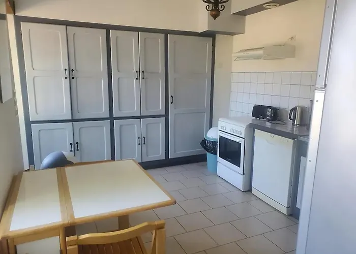 Maison Spacieuse Près Du Centre équestre Сasa de vacaciones *